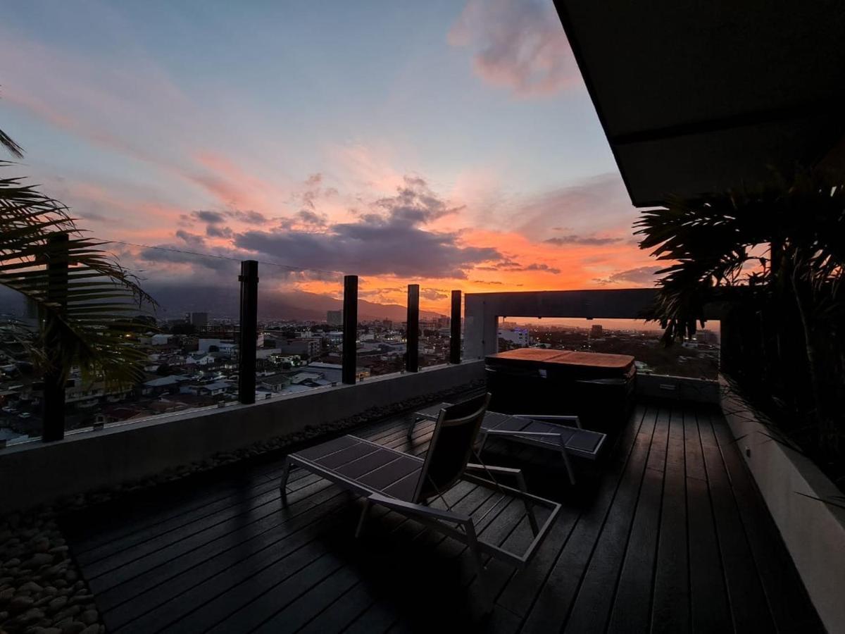 Bee Suites San Jose - Escalante Ngoại thất bức ảnh