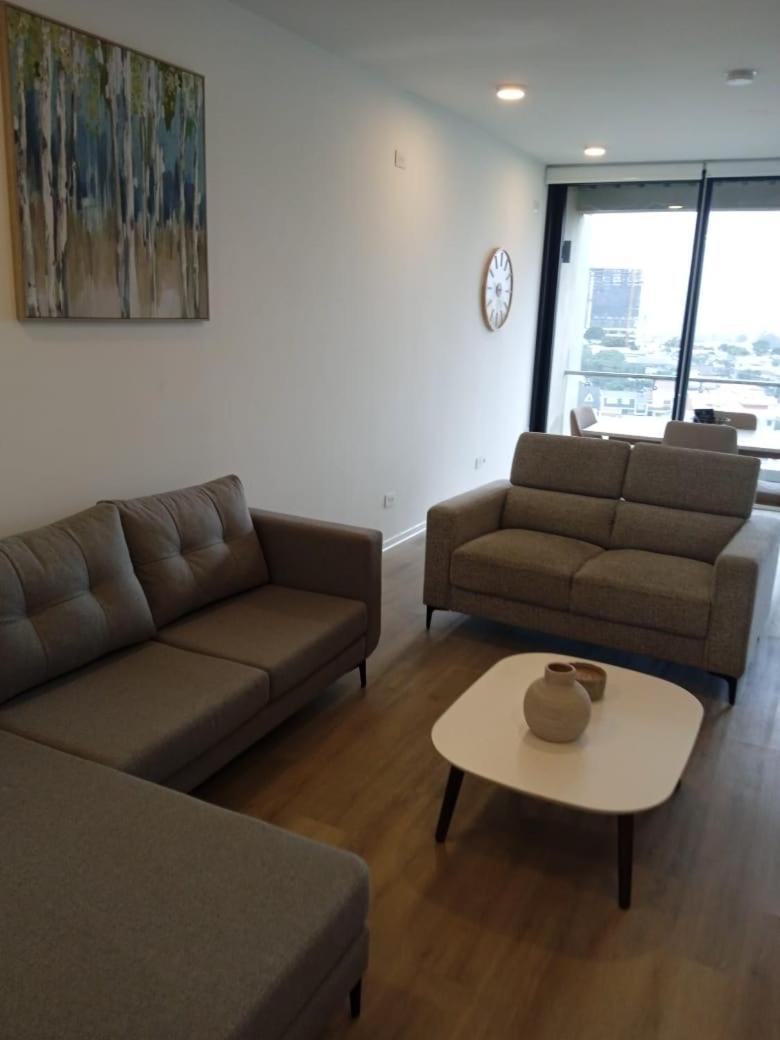 Bee Suites San Jose - Escalante Ngoại thất bức ảnh
